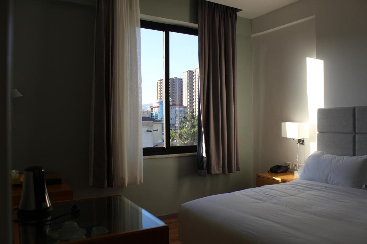 Cot Hotel Addis Ababa Ngoại thất bức ảnh